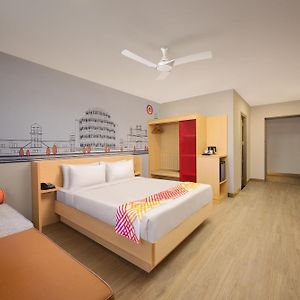 Luxe Queen Room